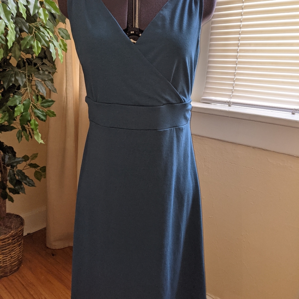 Eddie Bauer active women's dress